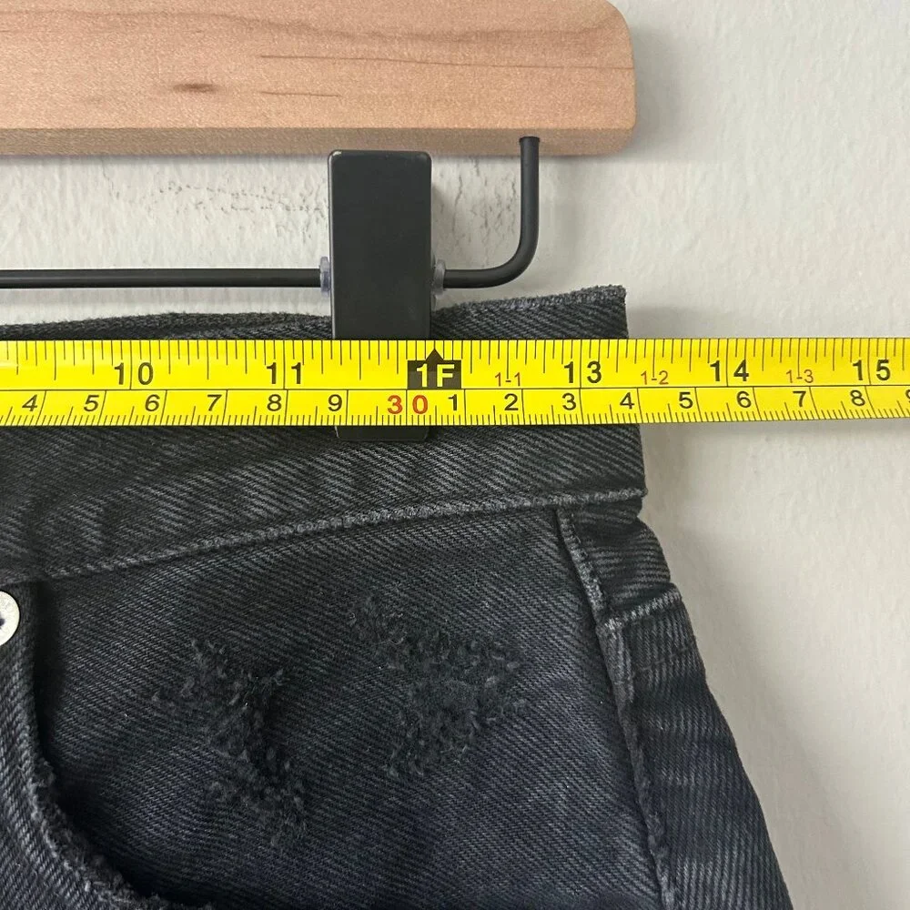 AGOLDE Parker Raw Hem Black Distressed Denim Mini Skirt Women's Size 25 - Picture 7 of 9